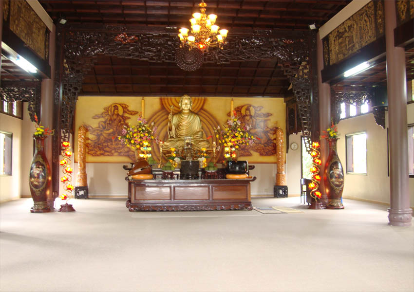 chánh điện Thiền viện Trúc Lâm