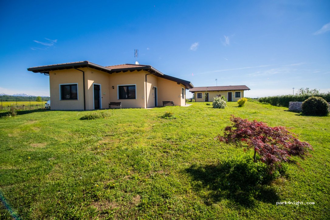 Nông trại chó Đà Lạt tham quan