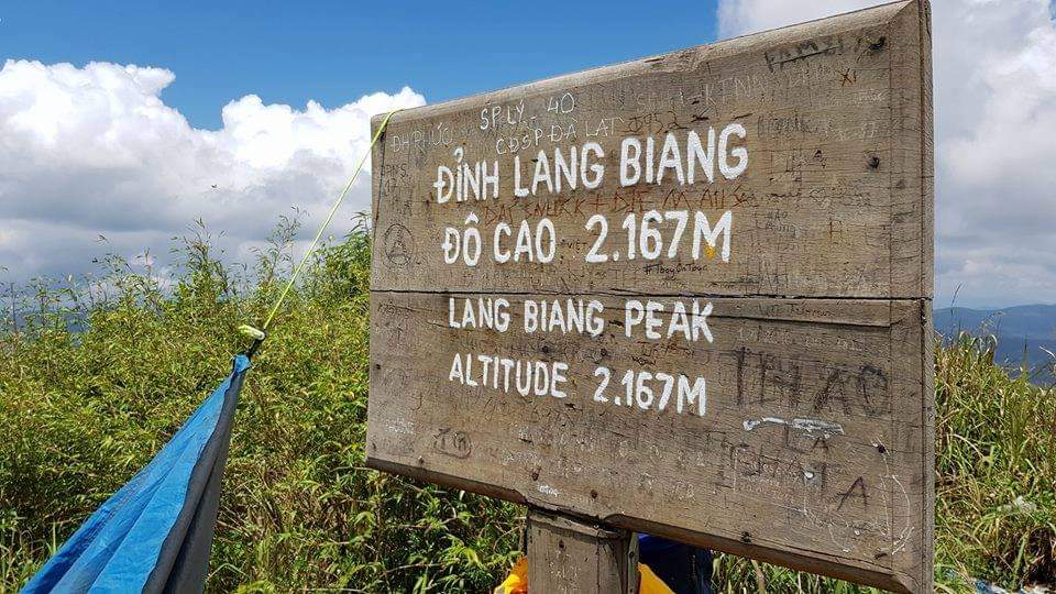 Langbiang trekking Đà Lạt