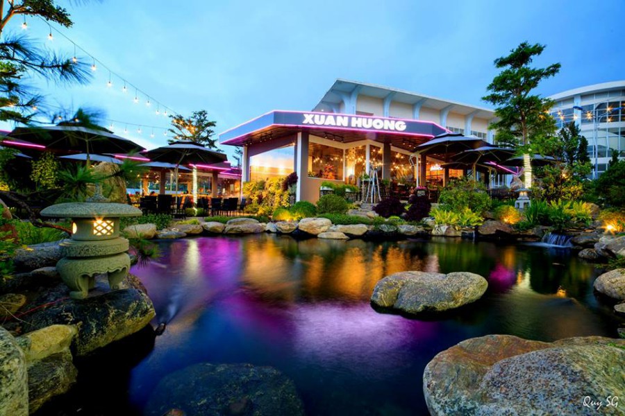 Cafe view Hồ Xuân Hương Đà Lạt